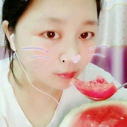 美得发紫吃瓜的视频,揭秘娱乐圈幕后故事